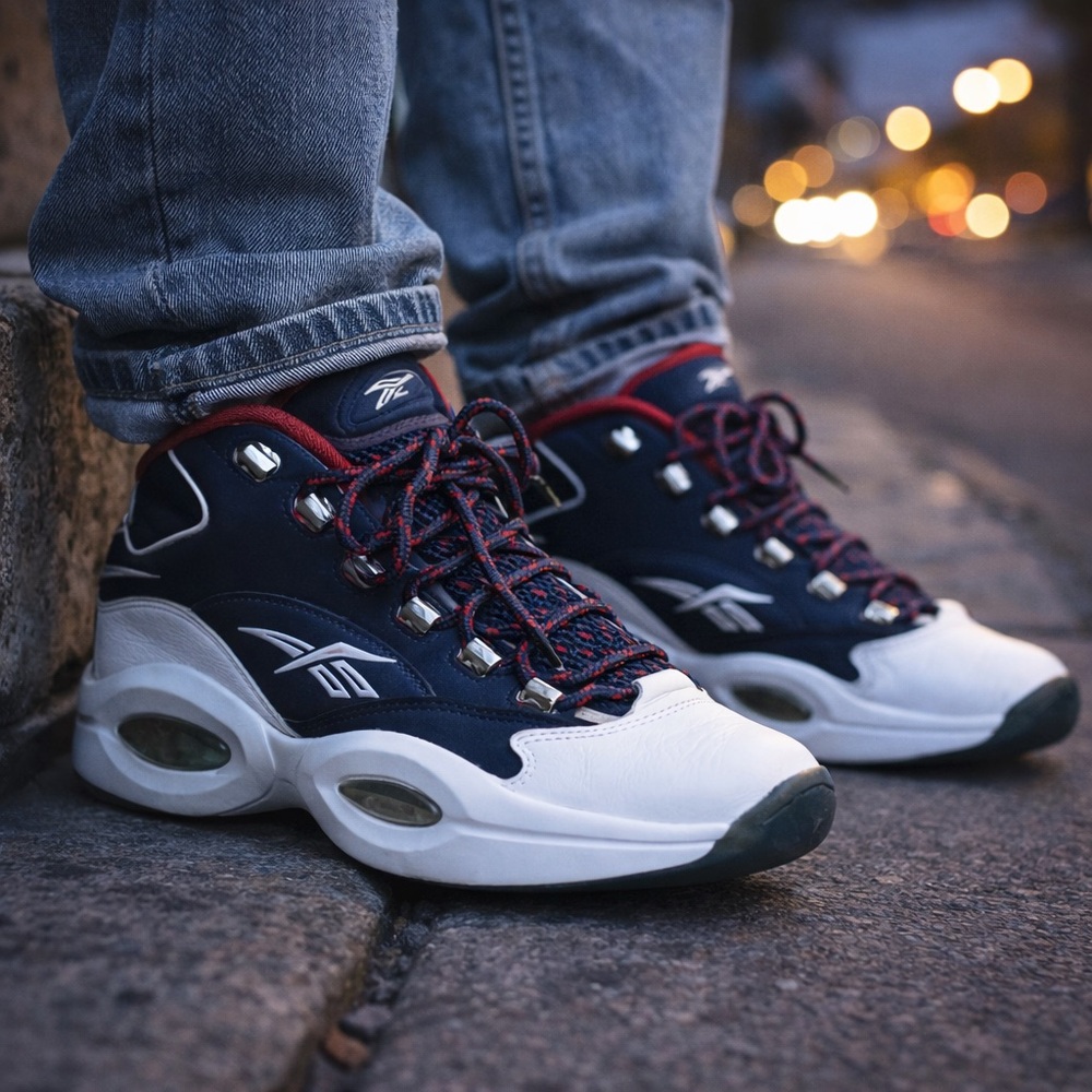 Reebok Question Mid Basketball Sneakers Men’s 10 Navy White Red